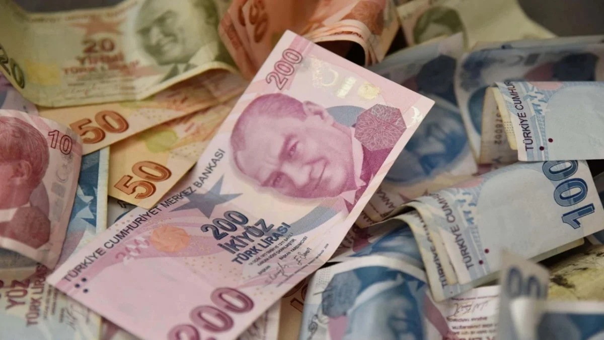 Banka Faizleri %54'ü Buldu! 800.000 Liralık Mevduatın 32 Günlük Kazanç Tablosu Netleşti - Ekonomi Haberleri
